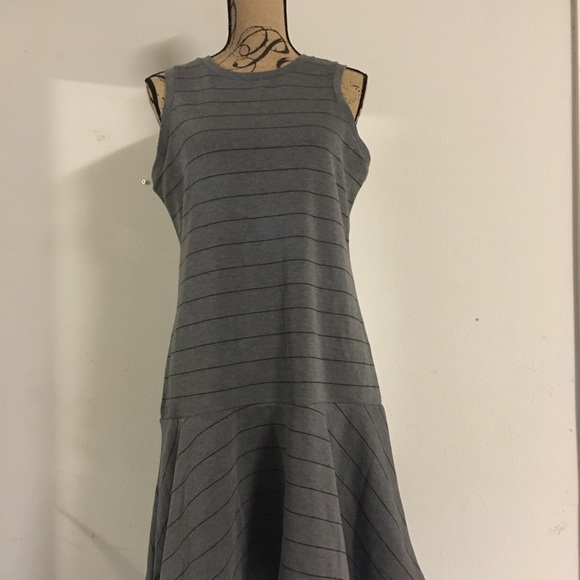 SOLD Banana Republic dress. - Picture 3 of 8